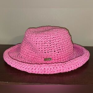 NWOT Trina Turk pink raffia woven crochet bucket hat